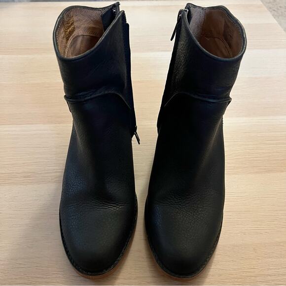 UGG Annie Leather Ankle Boot Black Stacked Block Heel Size 7.5 - Picture 5 of 6
